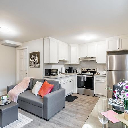 1Br Basement Condo - James Street Hamilton Extérieur photo